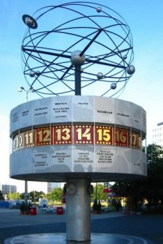 'Weltzeituhr', Verdenstidsuret på Alexanderplatz